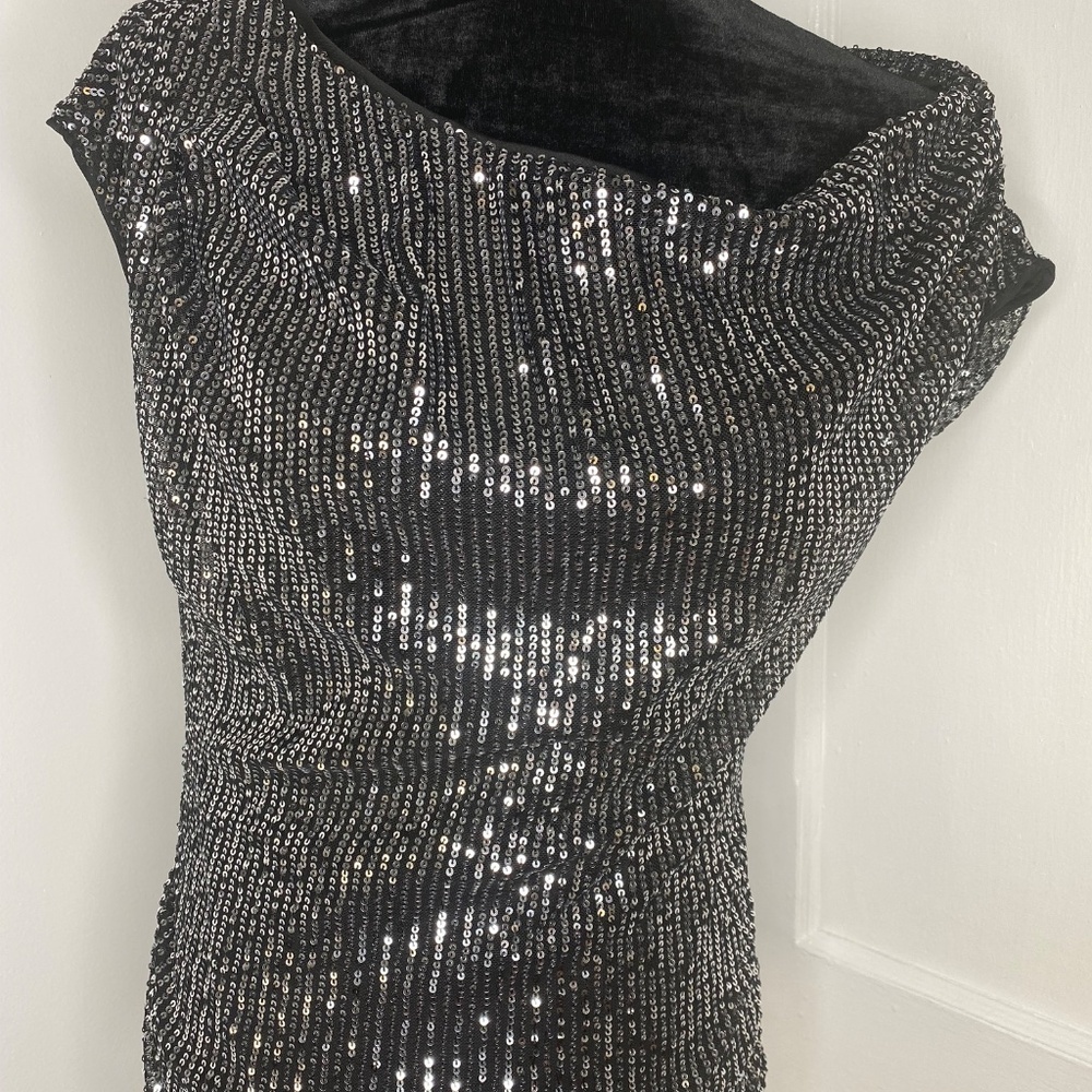 Grace Karin NWT Black & Silver Sequin Off Shoulder Top - Picture 1 of 8